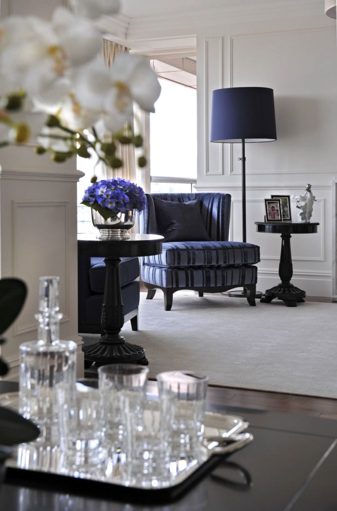 Riverside apartment in London
