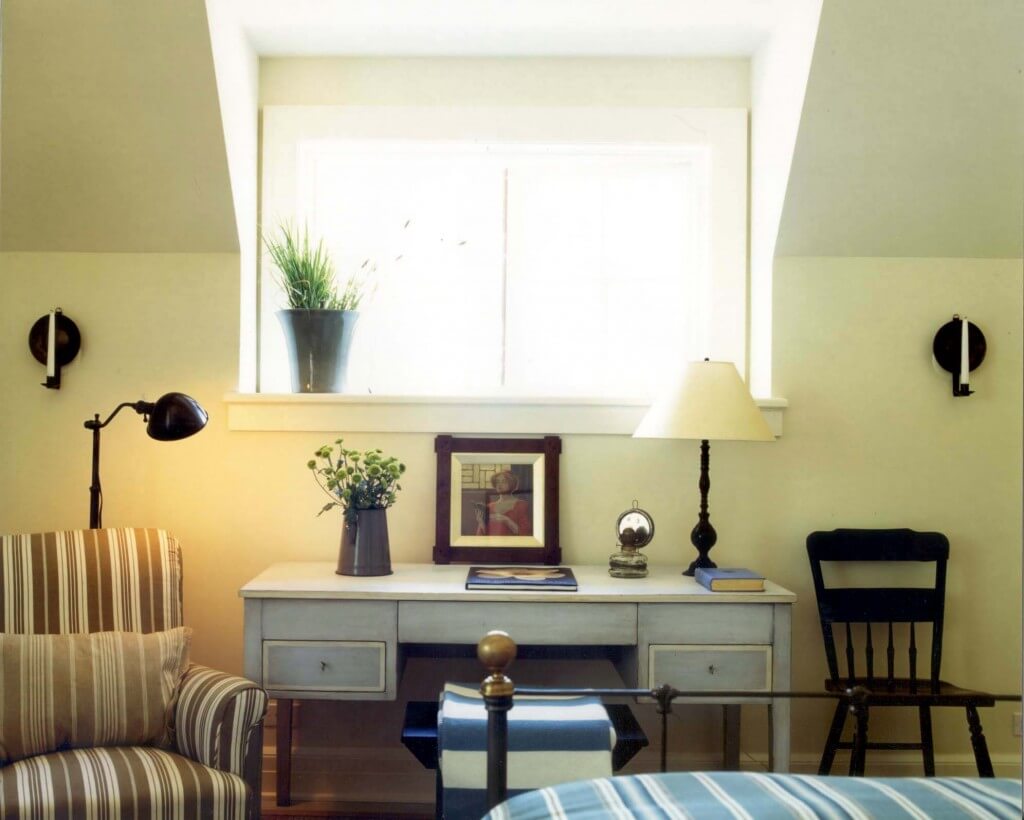 https://www.aboutdecorationblog.com/wp-content/uploads/2017/01/10-Greenbrier-1-1024x820-1.jpg
