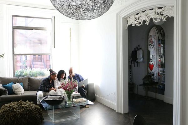 house tour-A Designer, A Dancer & Their Daughters in a Modern Brooklyn Brownstone