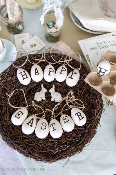 DIY-vintage-happy-easter-eggs