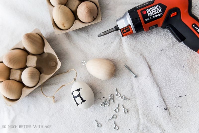DIY-vintage-happy-easter-eggs