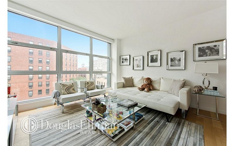 Inside_Gigi_Hadid's_New SoHo_Apartment