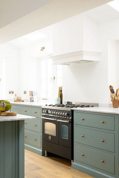 green-kitchen