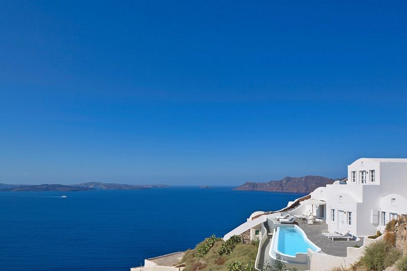 villa in Santorini
