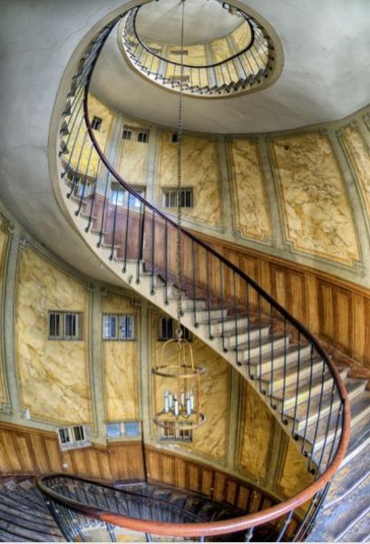 Abandoned Architecture