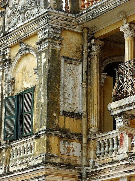Abandoned Architecture