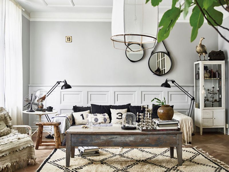 A Swedish apartment filled with vintage finds