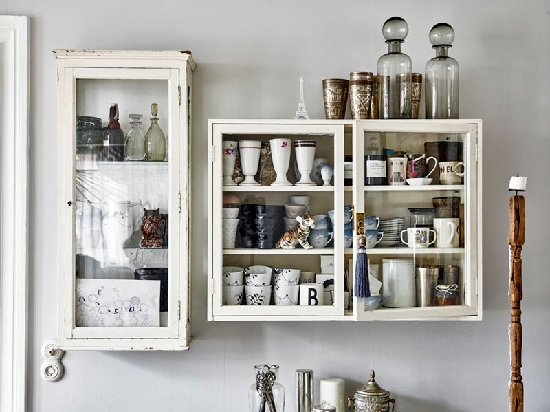 A Swedish apartment filled with vintage finds