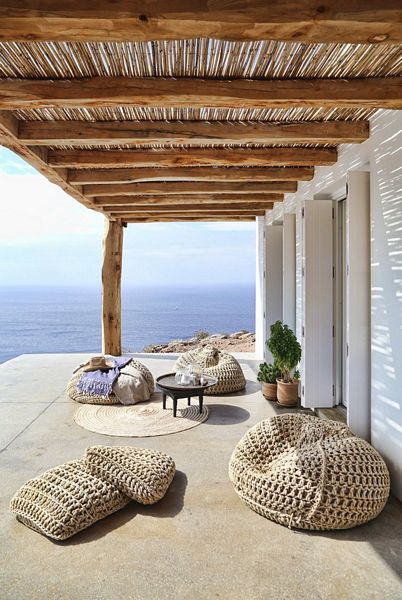 Residence in Syros by Block722