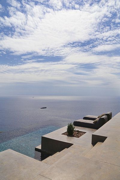 Residence in Syros by Block722