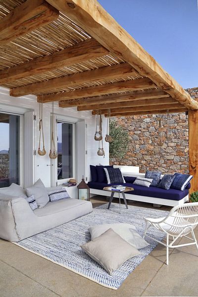 Residence in Syros by Block722