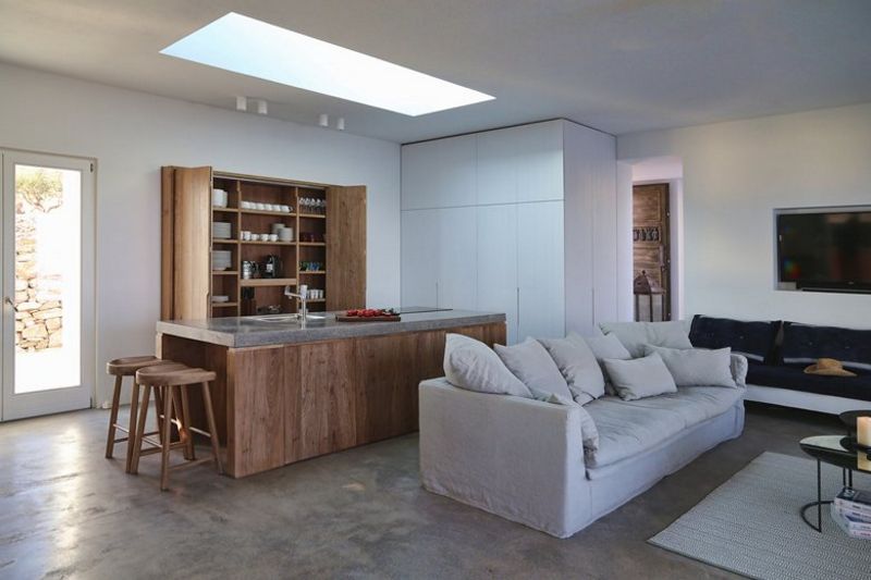 Residence in Syros by Block722