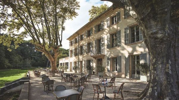 Domaine de Fontenille, hotel +restaurant