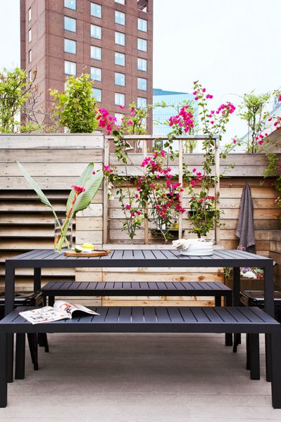 A Chill New York Apartment for Two DJs