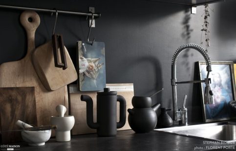 A stylish apartment with exposed beams - AboutDecorationBlog