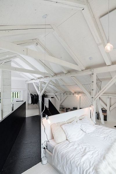 BOOOOX HERITAGE BARN