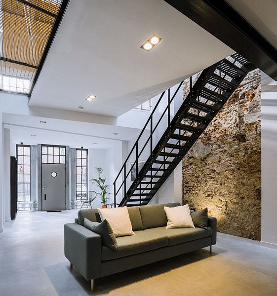 Loft Sixty-Four by Eva Architects