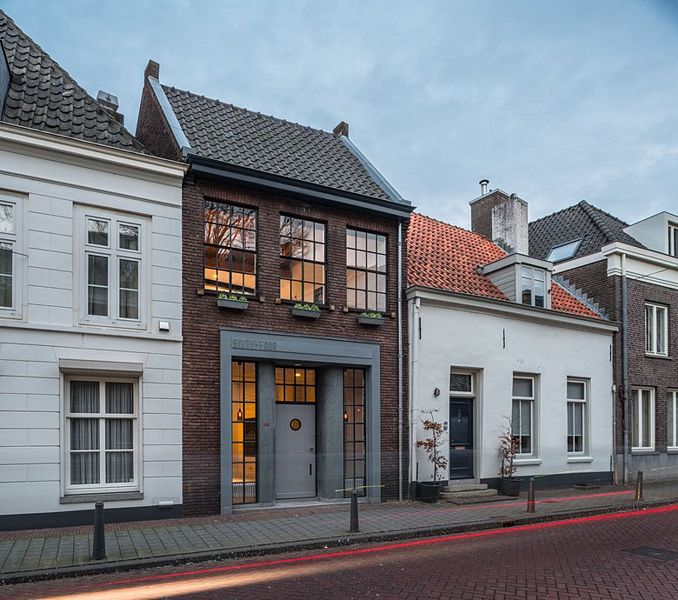 Loft Sixty-Four by Eva Architects