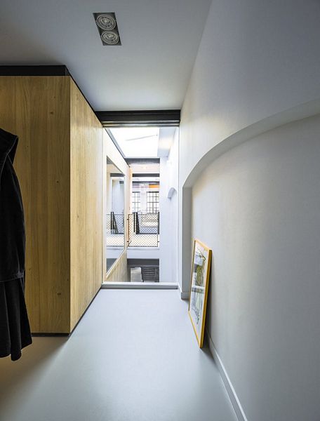 Loft Sixty-Four by Eva Architects