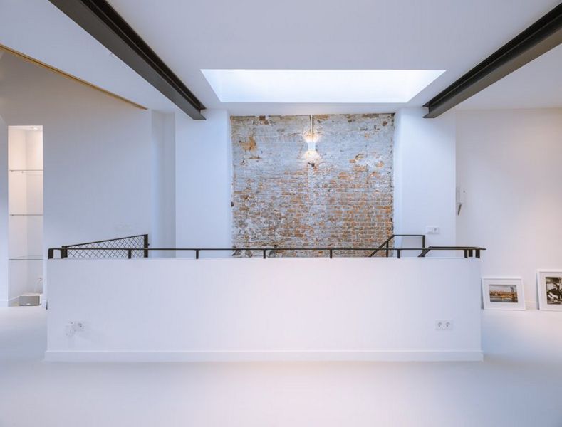 Loft Sixty-Four by Eva Architects