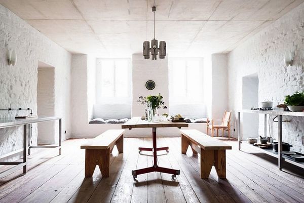 Summer apartment near Berlin by Studio Loft Kolasiński