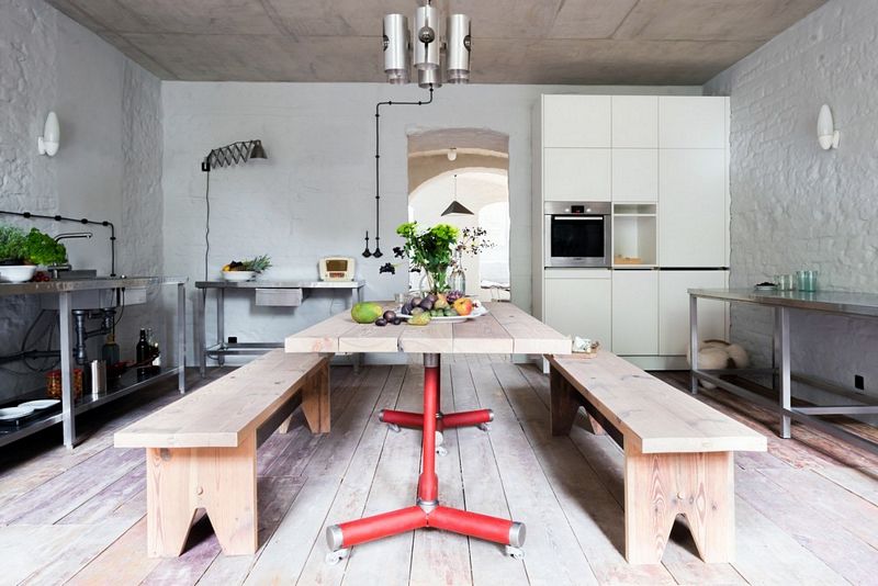 Summer apartment near Berlin by Studio Loft Kolasiński