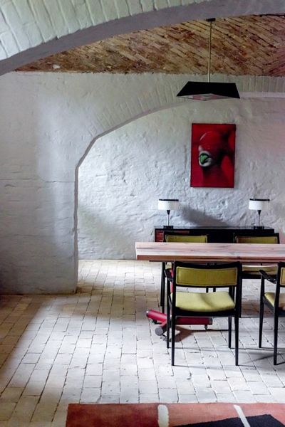 Summer apartment near Berlin by Studio Loft Kolasiński