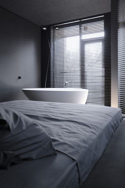 Mans space by LINE architects
