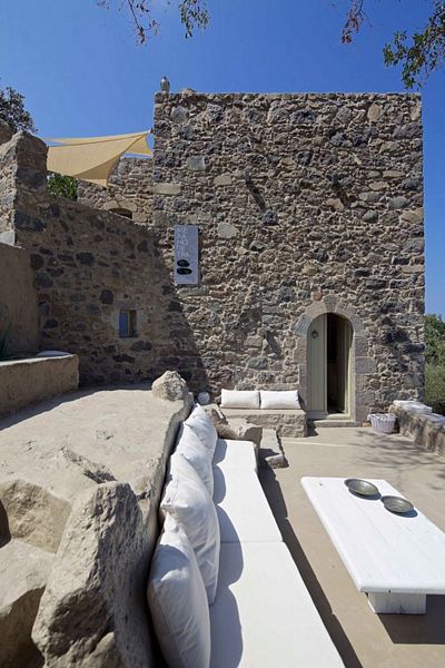 Restoration of a traditional residence in Nisyros by ADarchitects