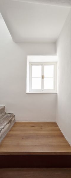 Stajnhaus by studio ORA