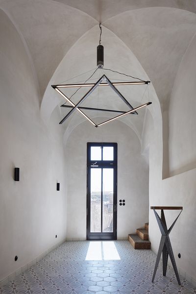 Stajnhaus by studio ORA