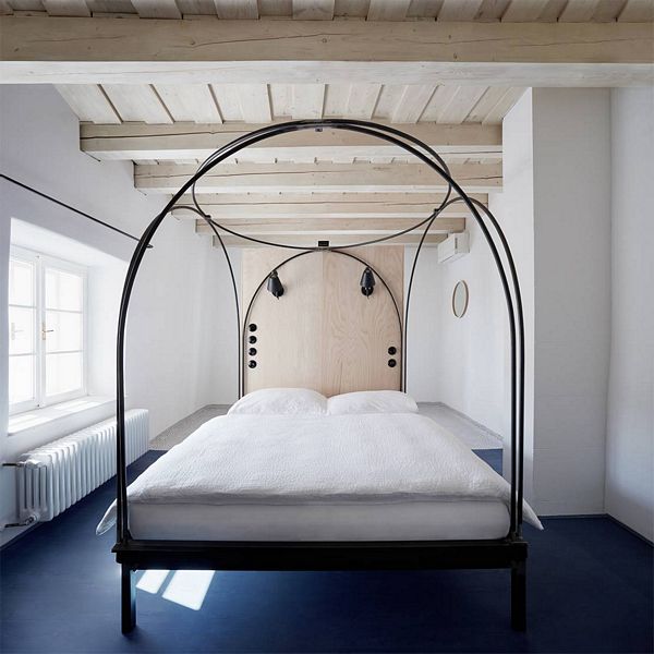 Stajnhaus by studio ORA