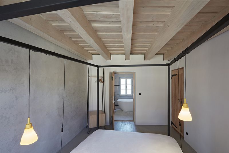 Stajnhaus by studio ORA