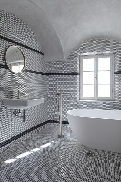 Stajnhaus by studio ORA