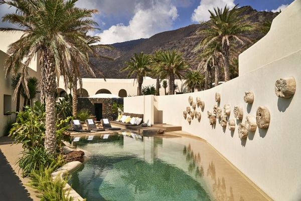 Hotel Sikelia in Pantelleria, by Alessandrelli Pazienzaby