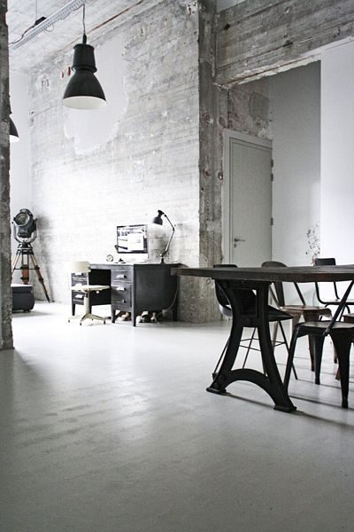 Jason Hering's loft by Renee Arns