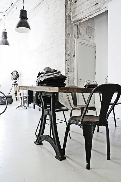 Jason Hering's loft by Renee Arns