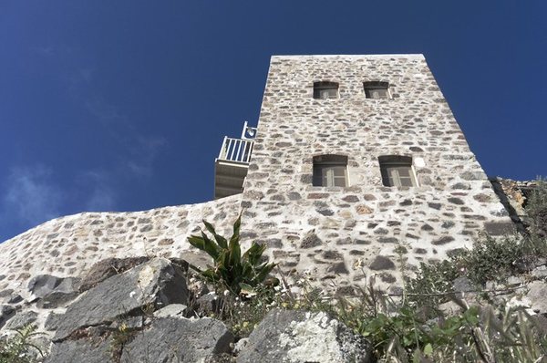 Traditional house restoration in Emporeios Settlement Castle
