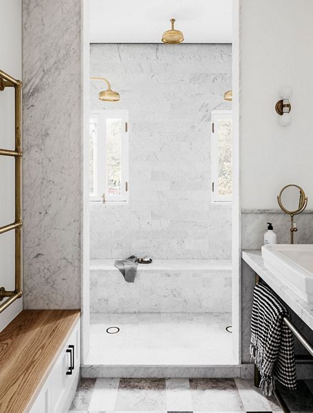 House in Palm Beach by Alexander & Co.