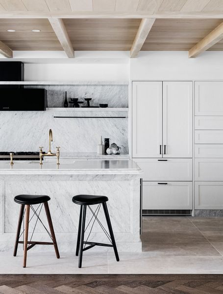 House in Palm Beach by Alexander & Co.