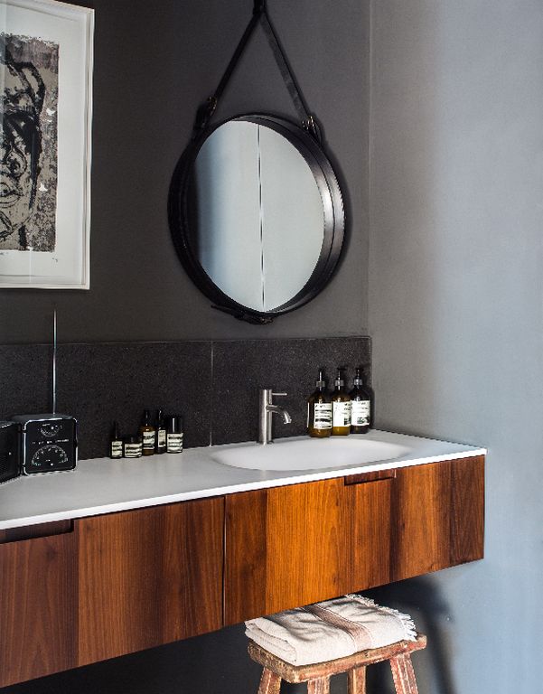 Apartment 5 in Lyon by Maison Hand