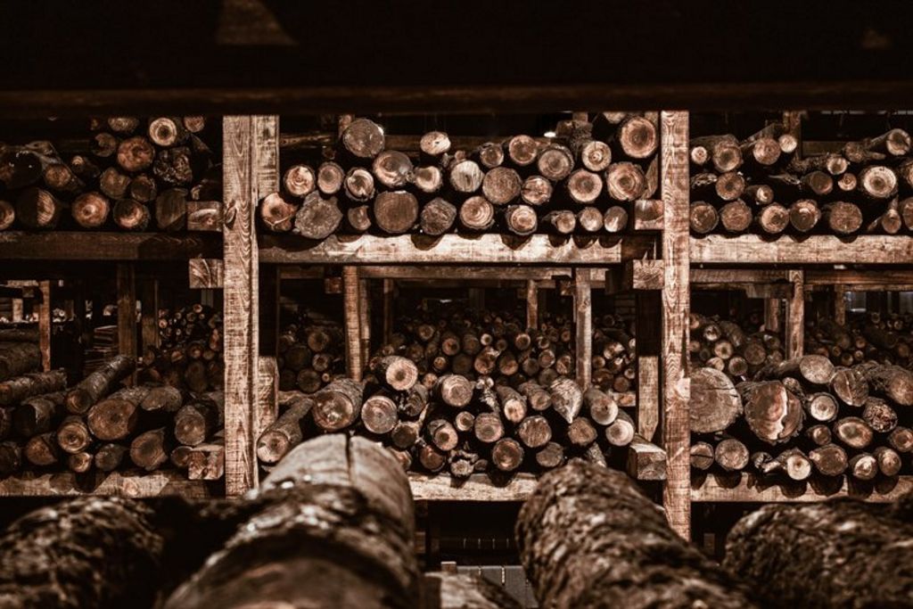 CarbonCabron by Cadena+Asociados