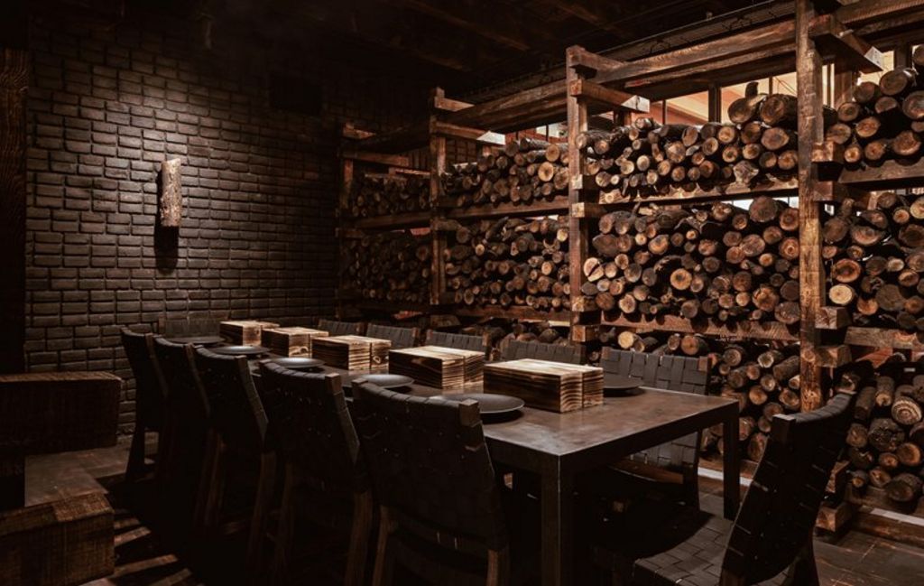 CarbonCabron by Cadena+Asociados