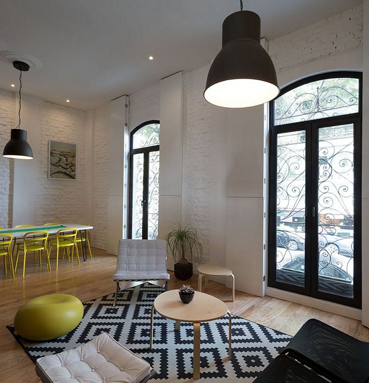 Cordoba Flat by cadaval & sola-morales