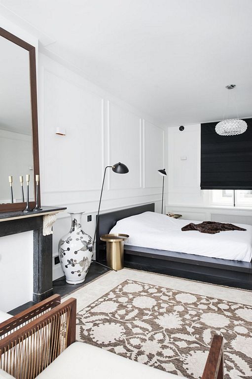 Amsterdam Canal Family Home by LG Hausys Europe