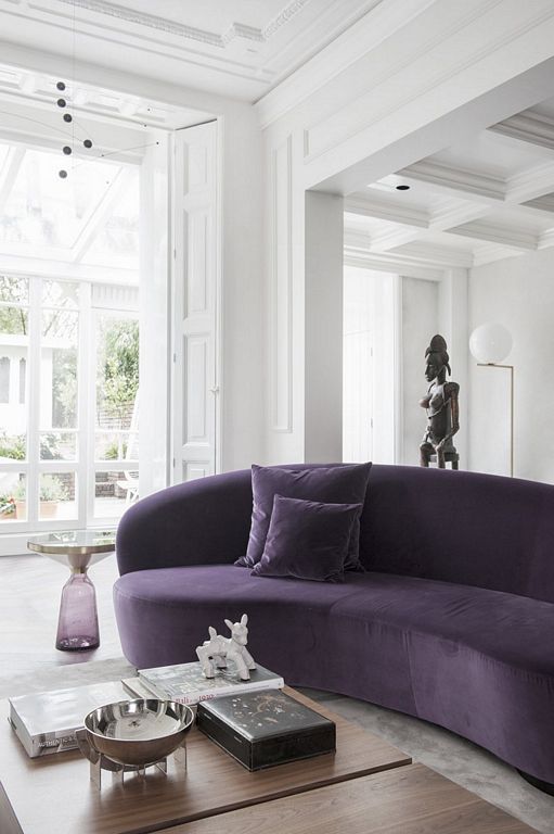 Amsterdam Canal Family Home by LG Hausys Europe