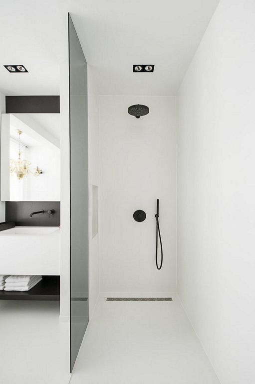 Amsterdam Canal Family Home by LG Hausys Europe