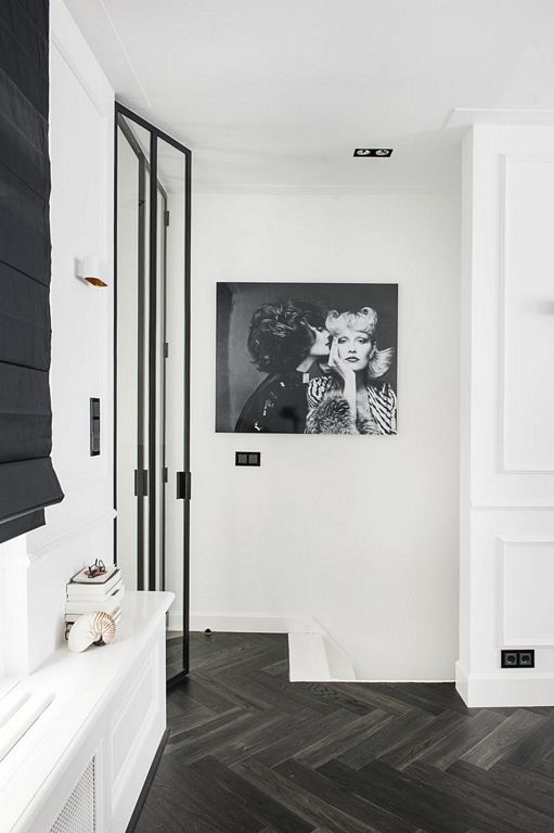 Amsterdam Canal Family Home by LG Hausys Europe
