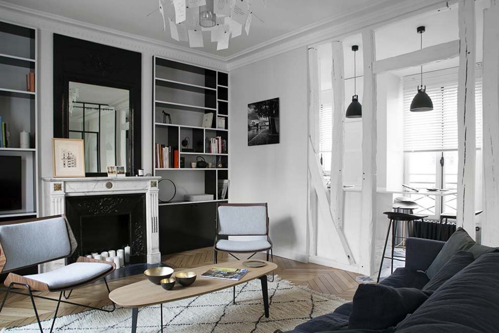 An apartment in the 6th district in Paris