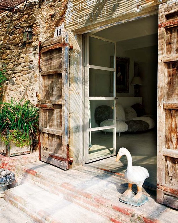Palau Casavells-Spanish country house